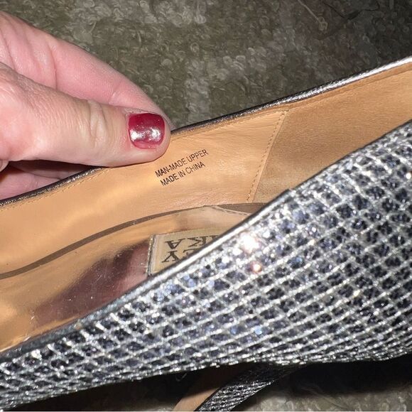 Badgley Mischka Silver Peep Toe Heels size 10 - Picture 3 of 7